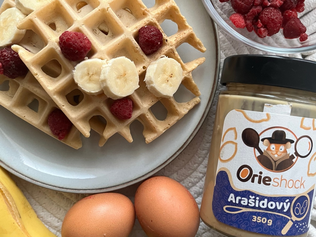 Waffle galéria servírovanie na tanieri