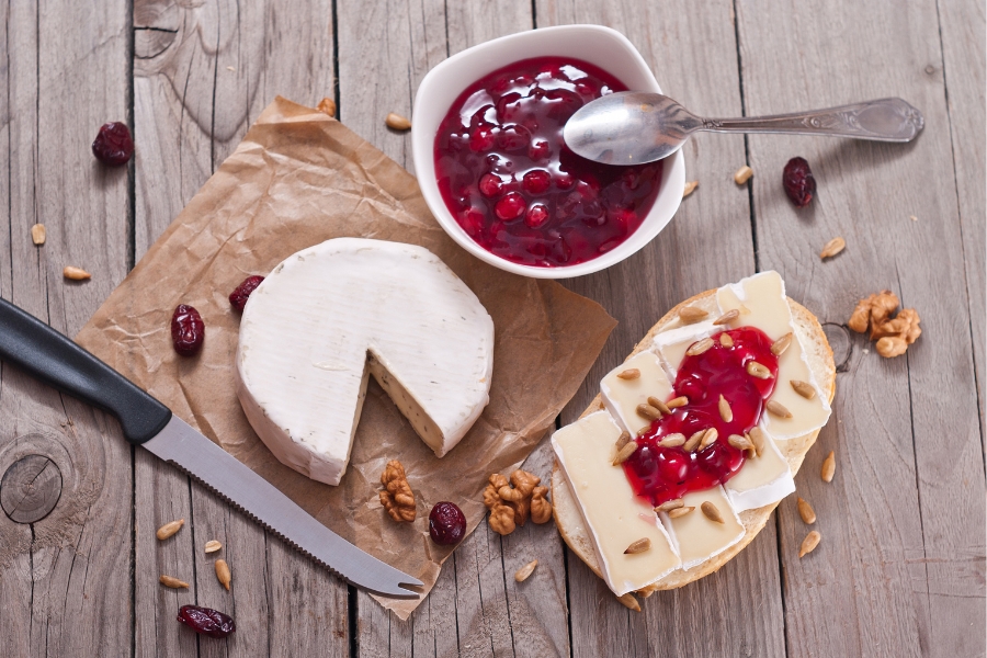 Kompót z brusníc do šalátov