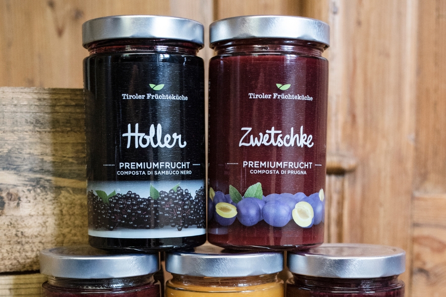 Slivkový ovocný dezert s vysokým podielom ovocia